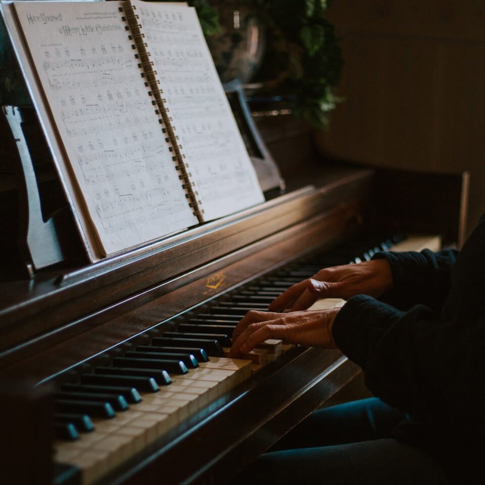 Piano Tutor Header Program Bg